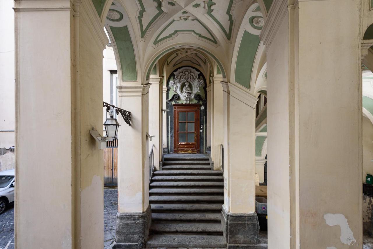 Palazzo Dello Spagnolo Suite Nápoles Exterior foto